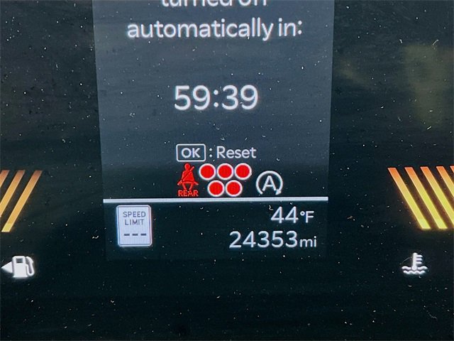 Used 2024 Kia Sorento S image 15