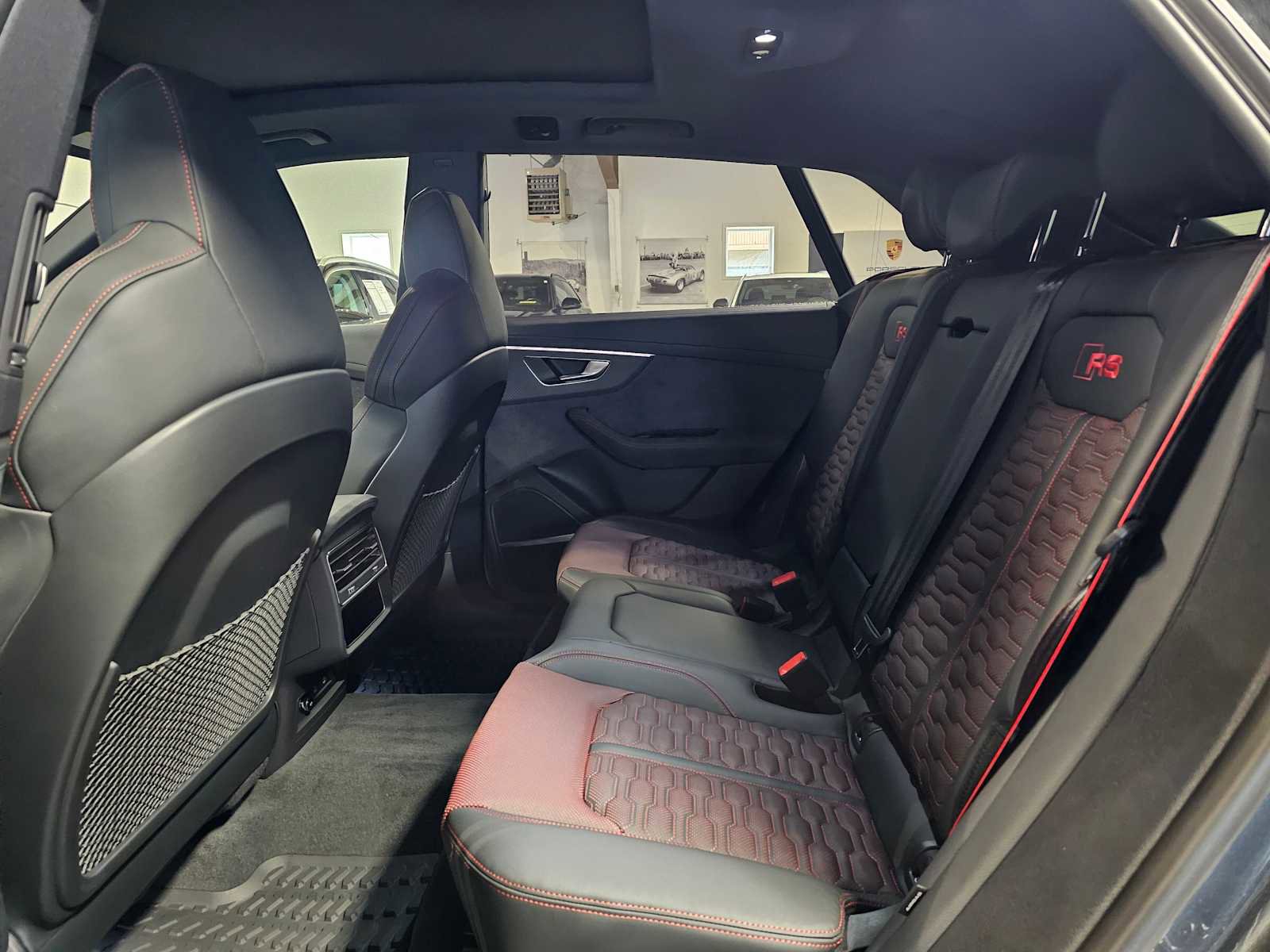 New 2026 Audi RS Q8 performance image 18
