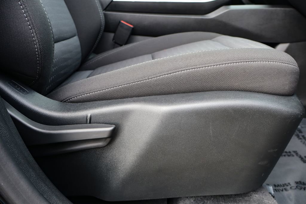 Used 2025 Chevrolet Equinox LT image 14