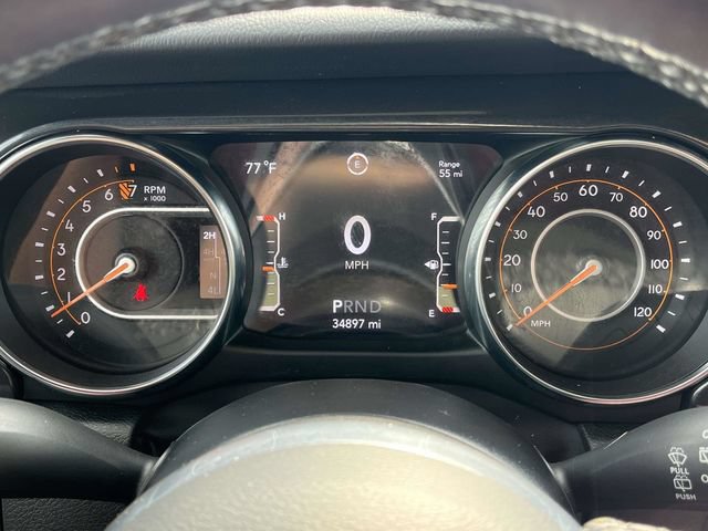 Used 2022 Jeep Wrangler Unlimited Sahara AWD/4WD image 33