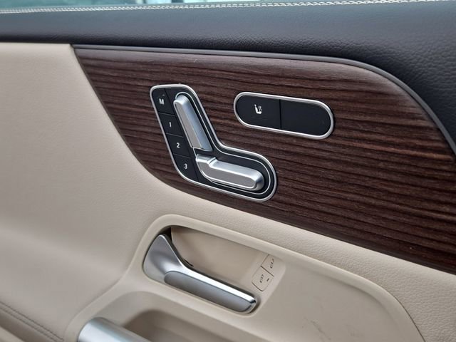 New 2026 Mercedes-Benz GLB 250 4MATIC image 23