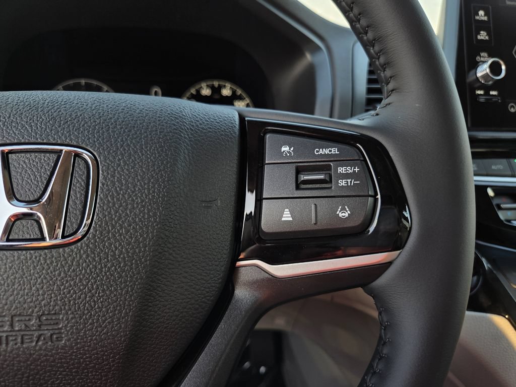 New 2027 Honda Odyssey Touring image 24