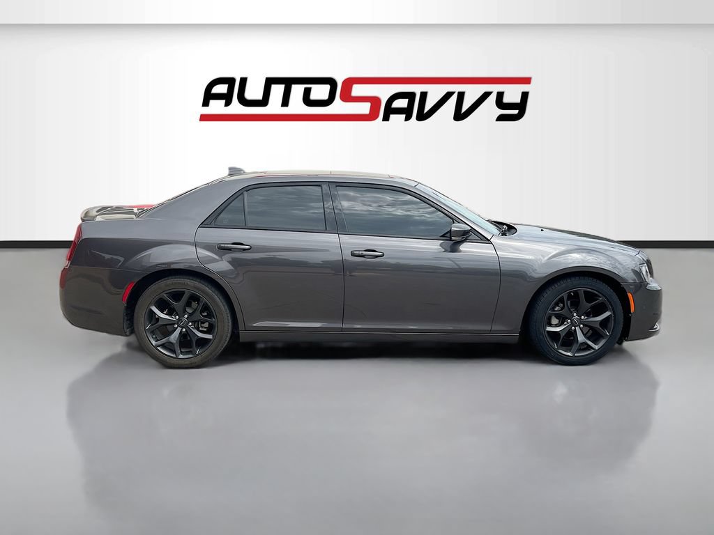 Used 2023 Chrysler 300 S RWD image 8