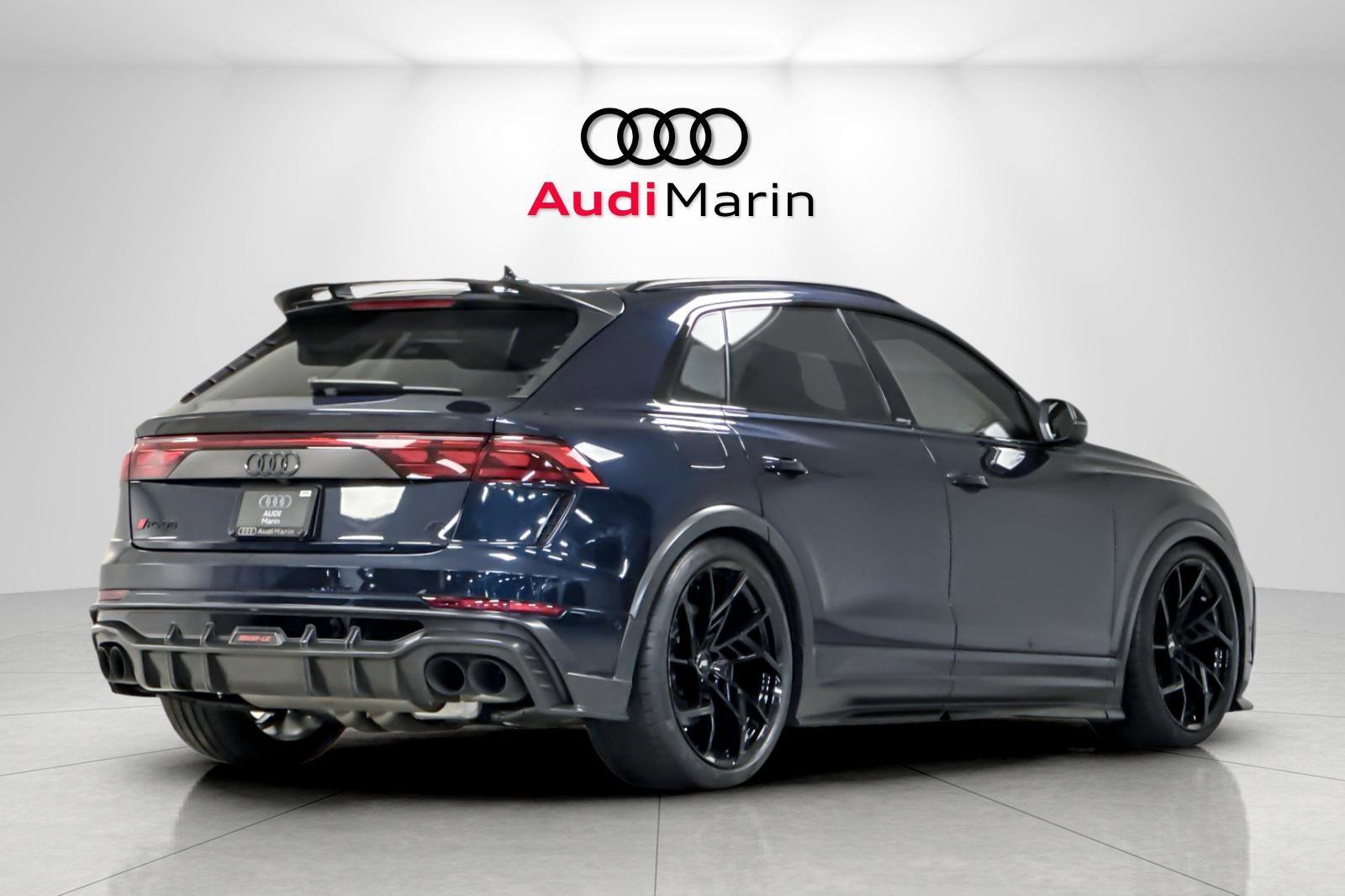 Used 2025 Audi RS Q8 performance image 5