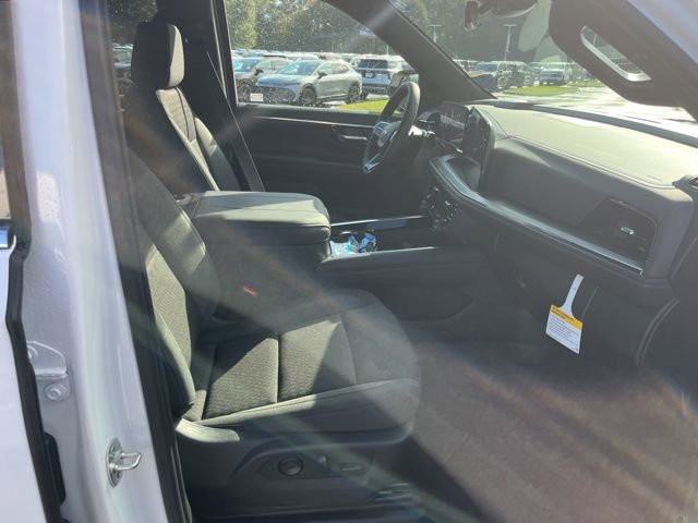 New 2026 Chevrolet Suburban LS image 33