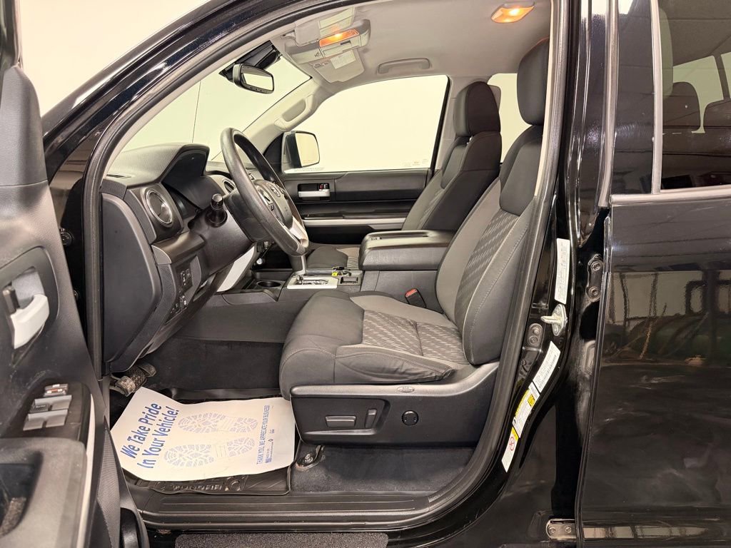 Used 2019 Toyota Tundra SR5 AWD/4WD image 5