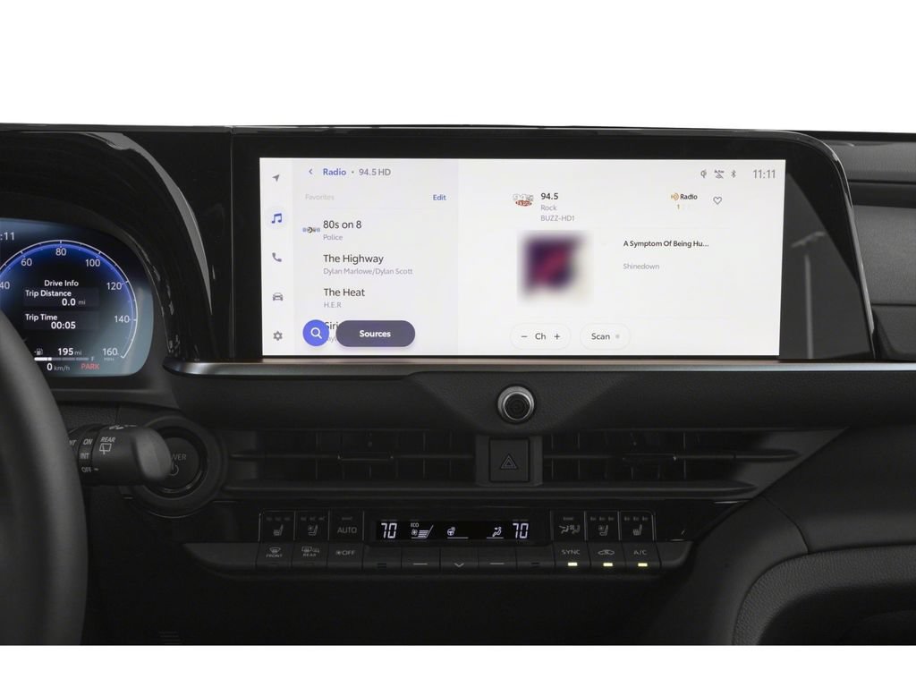 New 2026 Toyota Crown Signia AWD/4WD image 7
