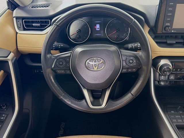 Used 2020 Toyota RAV4 XLE w/ Convenience Package AWD/4WD image 13