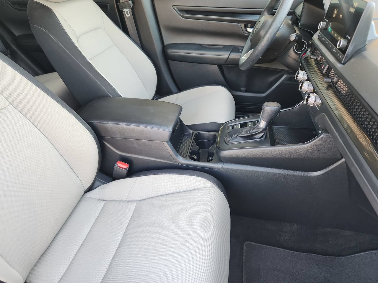 Certified 2025 Honda CR-V EX image 13
