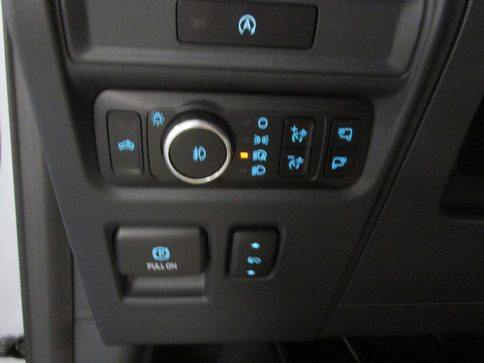 New 2025 Ford F150 Tremor w/ Bed Utility Package image 29