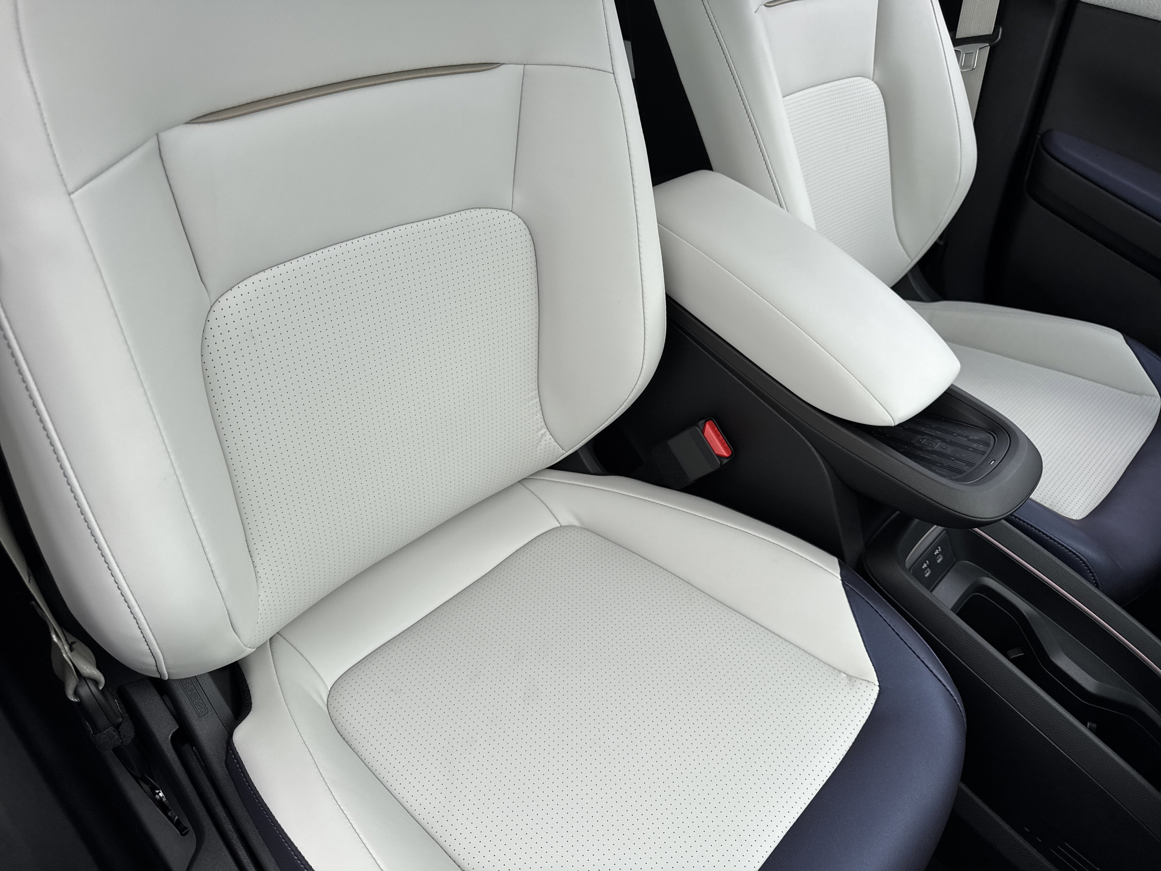 New 2026 Nissan Leaf SV+ FWD image 19