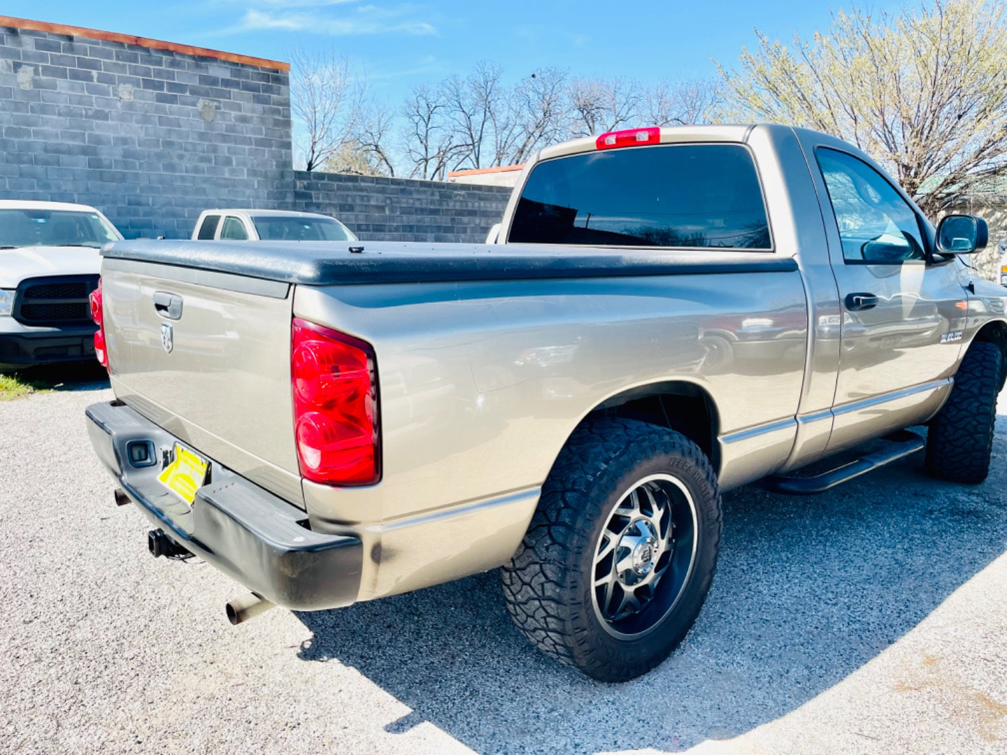 Used 2008 Dodge Ram 1500 Truck SLT image 4