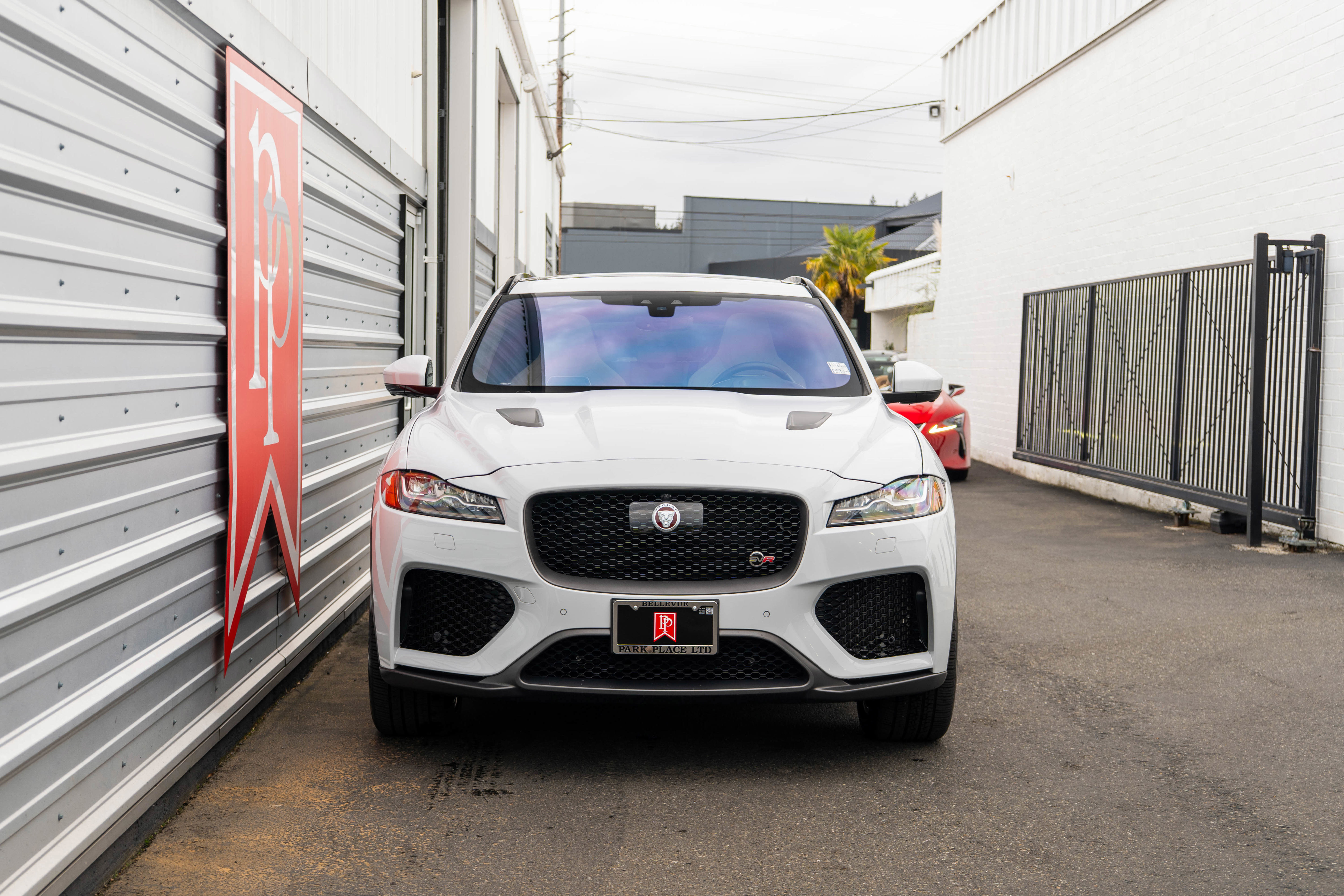 Used 2019 Jaguar F-PACE SVR AWD/4WD image 35