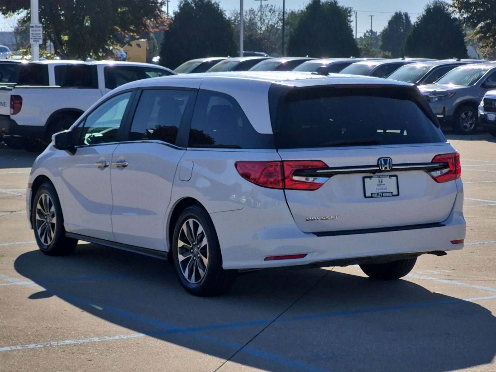 Used 2024 Honda Odyssey EX-L image 8