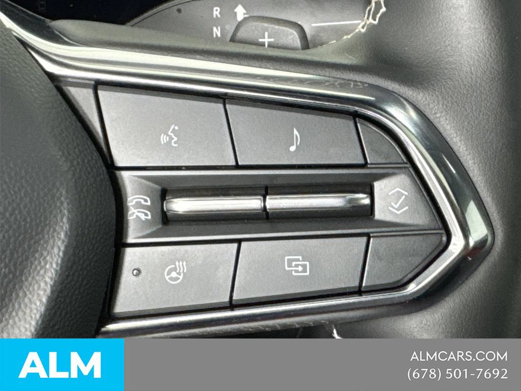 Used 2026 Chevrolet Traverse LT w/ Driver Confidence Package FWD image 29