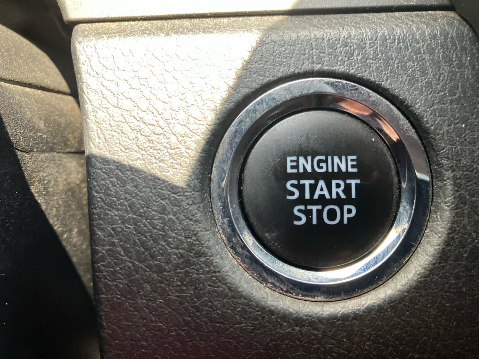 Used 2022 Toyota Camry XSE image 25