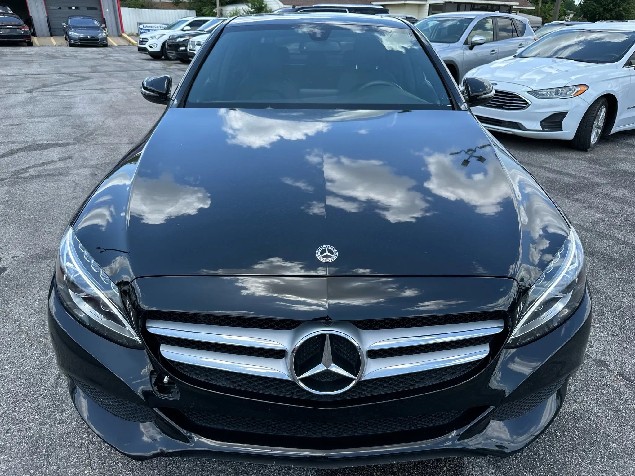 Used 2018 Mercedes-Benz C 350e Sedan w/ Premium Package image 29
