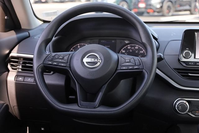 Certified 2024 Nissan Altima 2.5 S FWD image 22