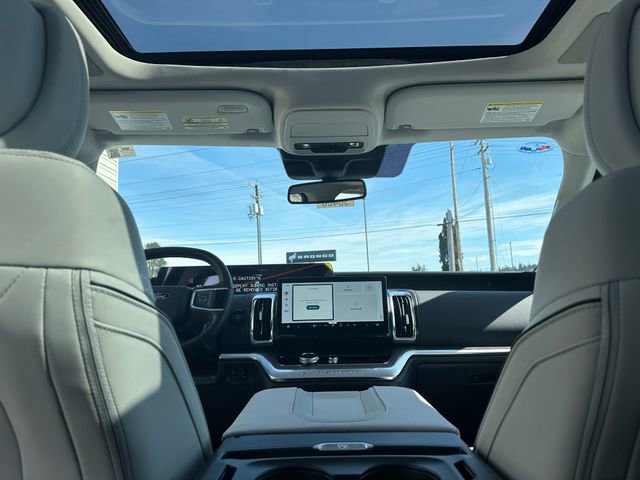 New 2026 Ford Expedition Max Platinum w/ Platinum Ultimate Package image 15