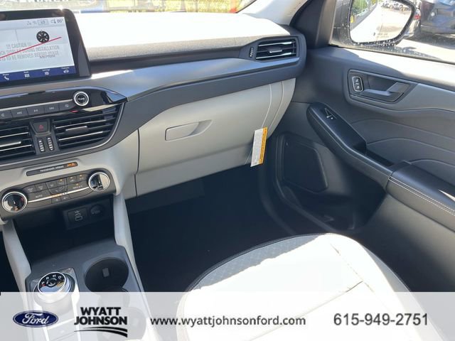 New 2026 Ford Escape Active image 14