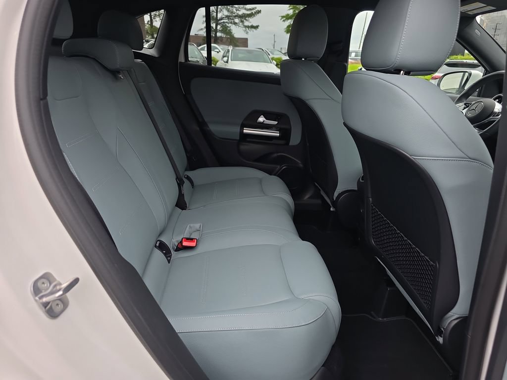 Certified 2026 Mercedes-Benz GLA 250 4MATIC image 15