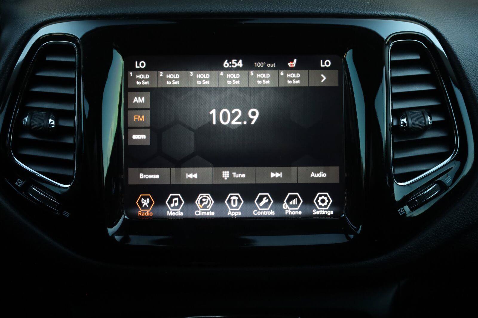 Used 2018 Jeep Compass Limited AWD/4WD image 37