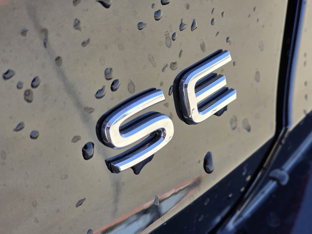 New 2026 Volkswagen Jetta SE FWD image 8