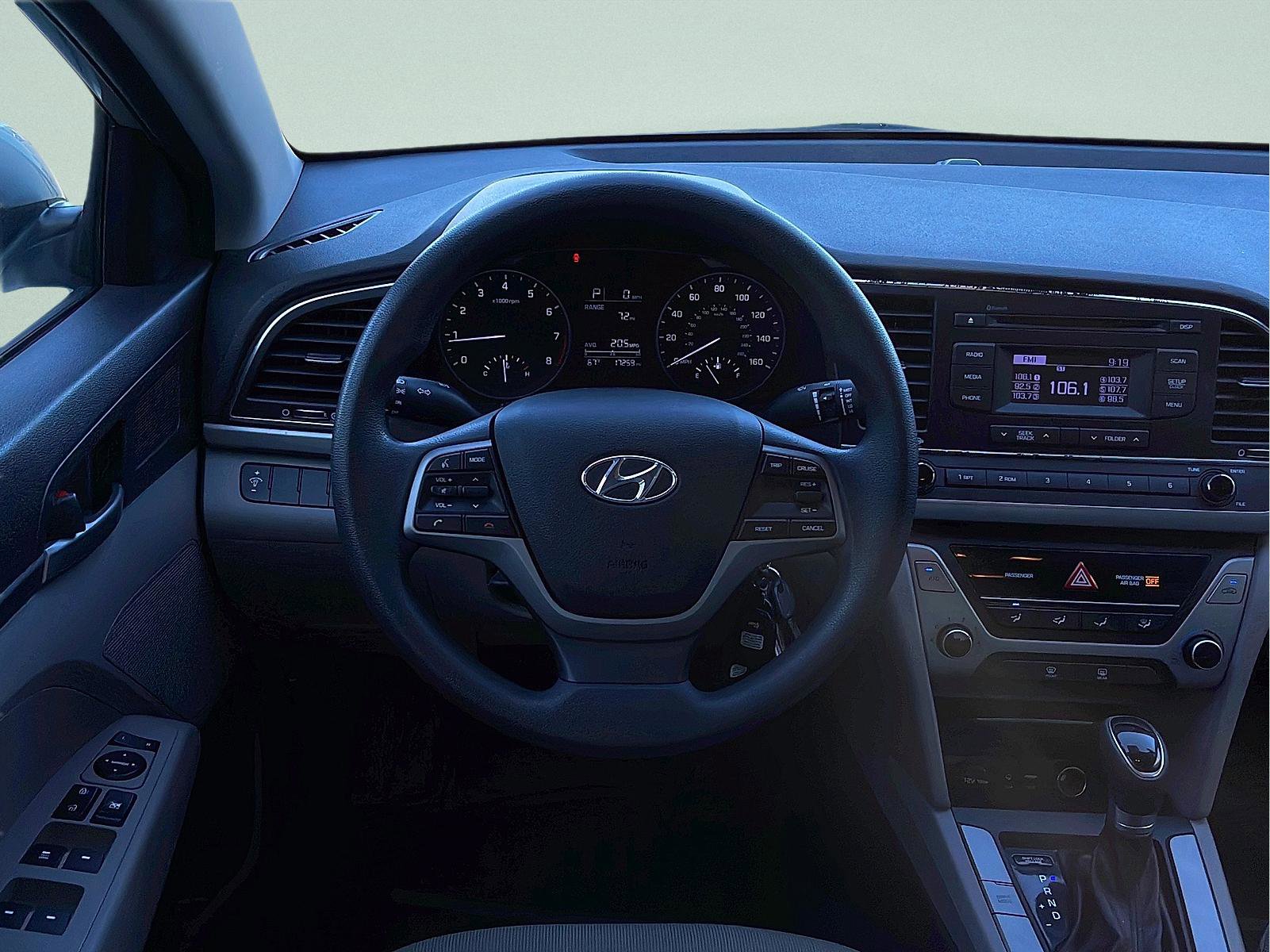 Used 2018 Hyundai Elantra SE FWD image 10