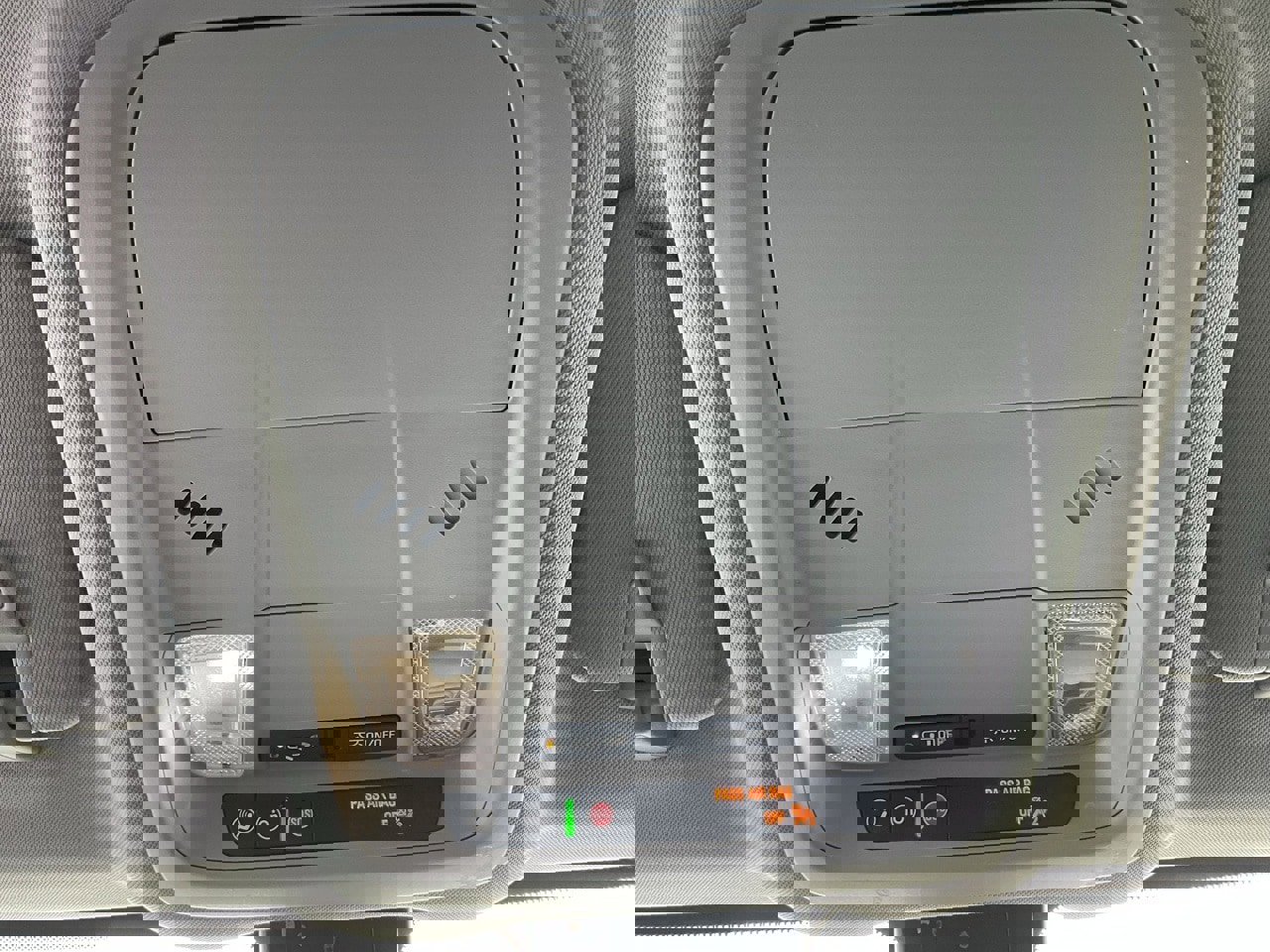 Used 2024 Chevrolet Equinox LS image 28