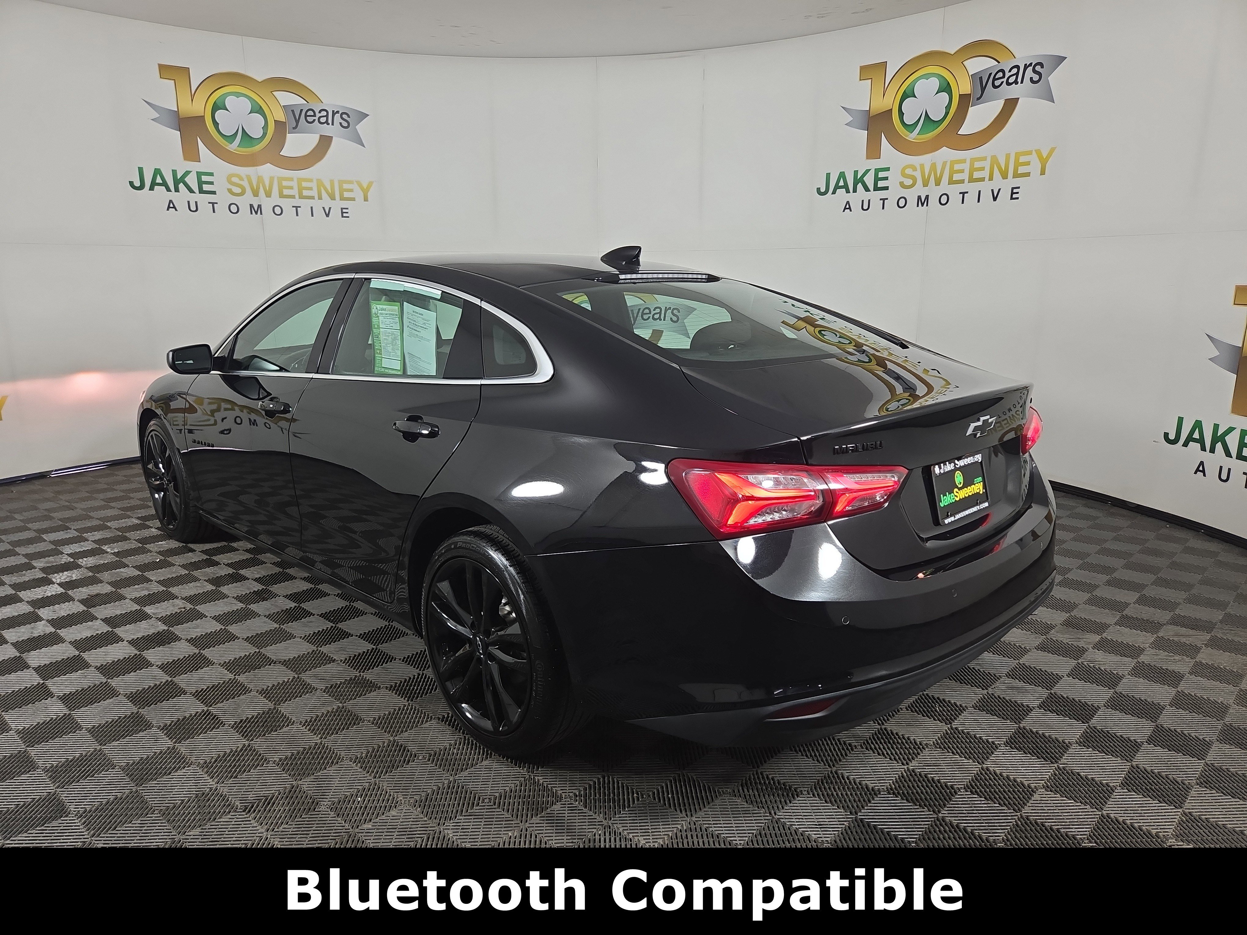 Certified 2024 Chevrolet Malibu LT w/ Midnight Edition image 6