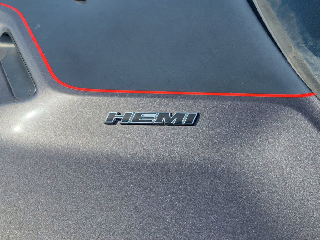Used 2013 Dodge Challenger R/T w/ Blacktop Pkg RWD image 26