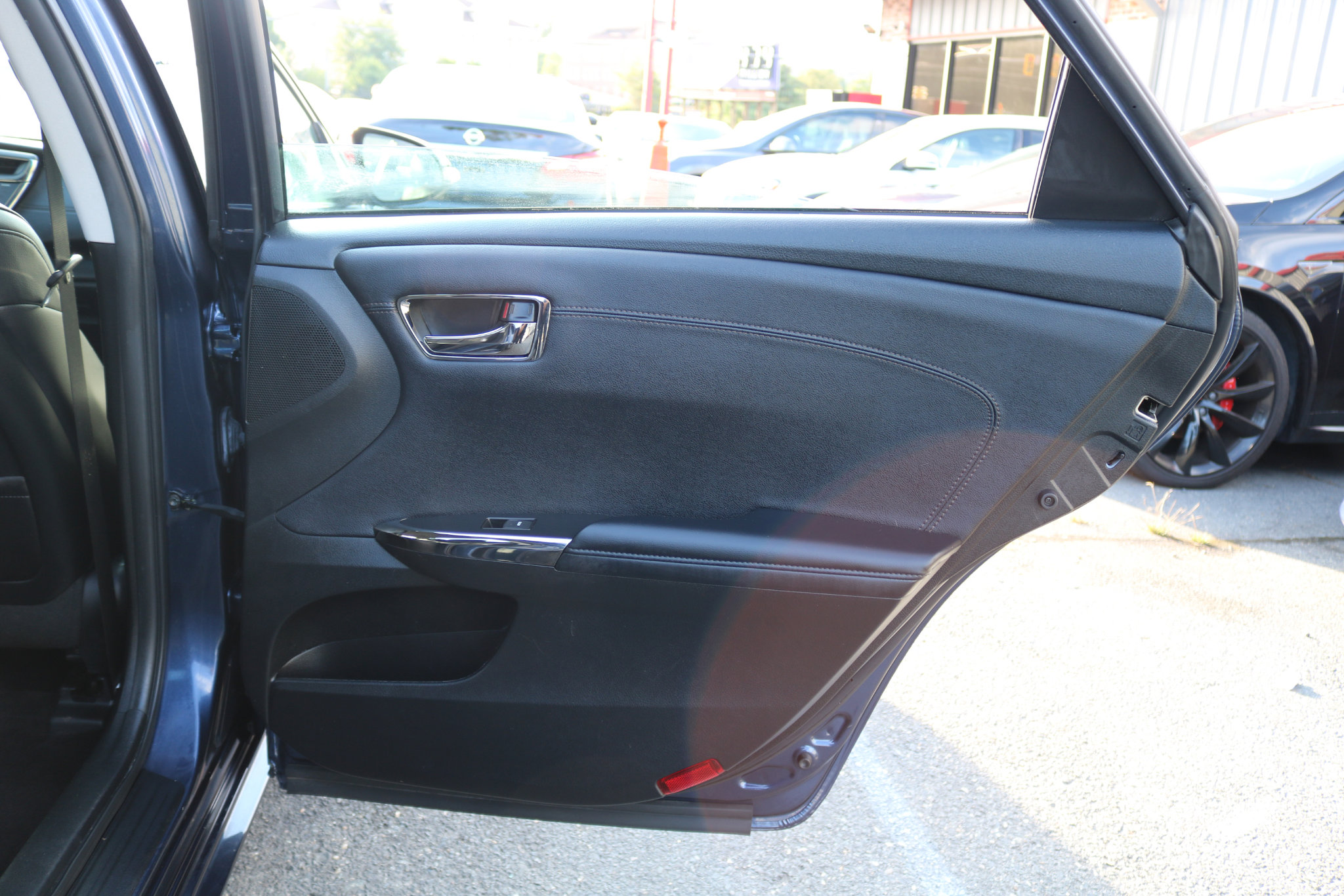 Used 2016 Toyota Avalon XLE Premium image 39