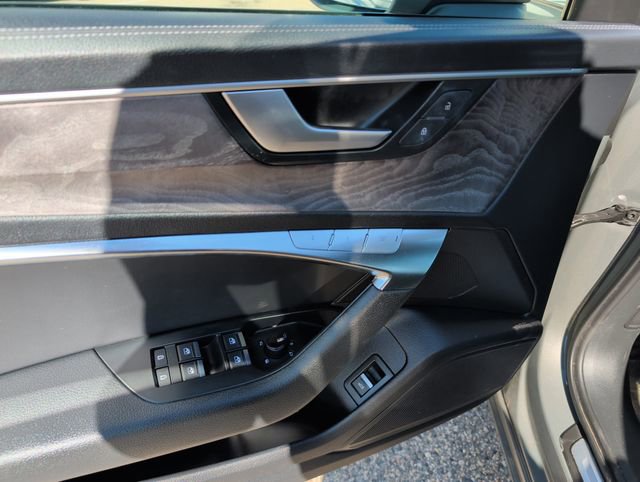 Used 2024 Audi A6 2.0T Premium w/ Convenience Package image 19