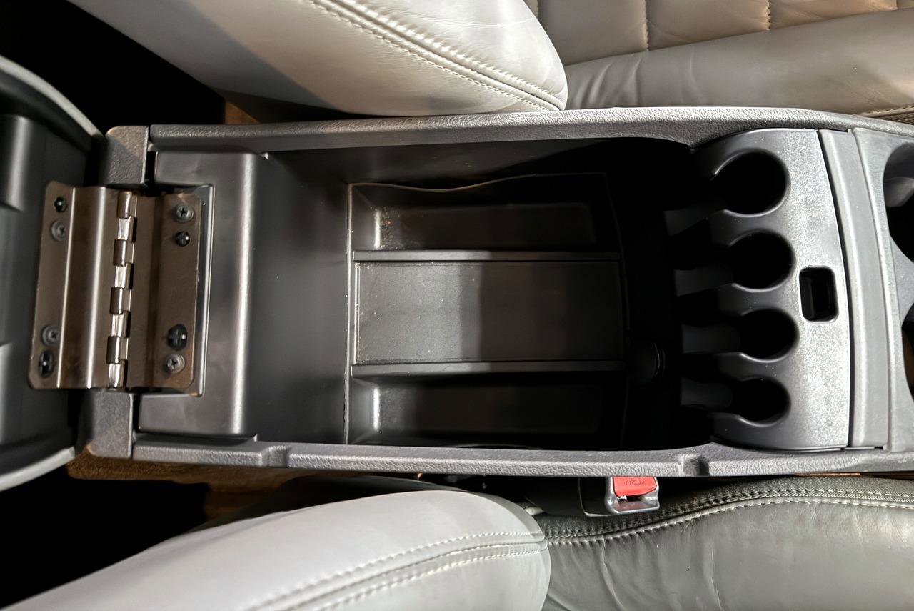 Used 2005 Dodge Magnum R/T RWD image 88