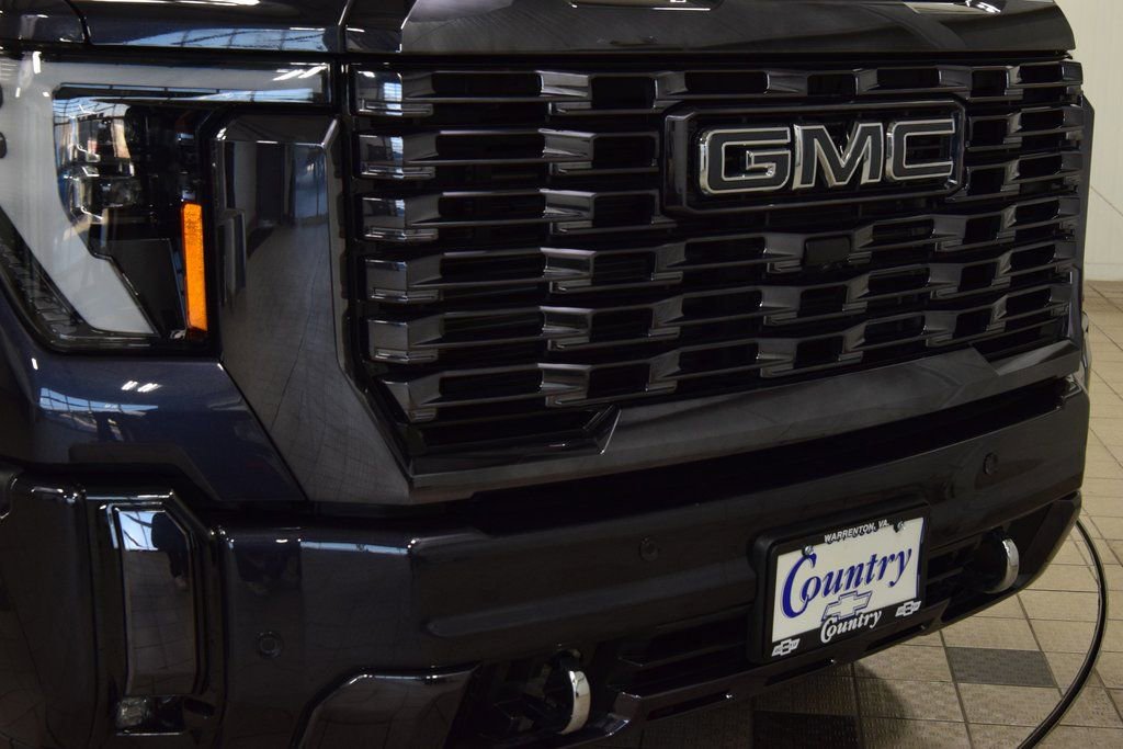 Used 2024 GMC Sierra 2500 Denali Ultimate image 13