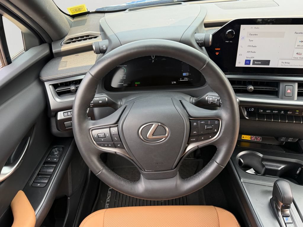 Used 2025 Lexus UX 300h AWD w/ Accessory Package (Z1) image 16