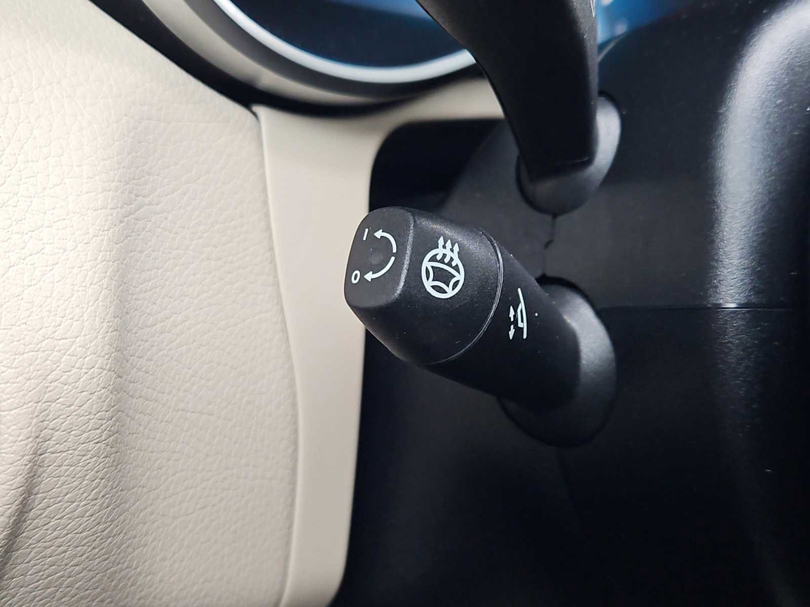 Used 2021 Mercedes-Benz GLC 300 4MATIC image 21