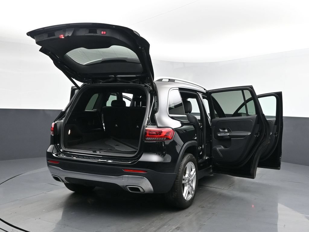 Used 2022 Mercedes-Benz GLB 250 4MATIC image 25