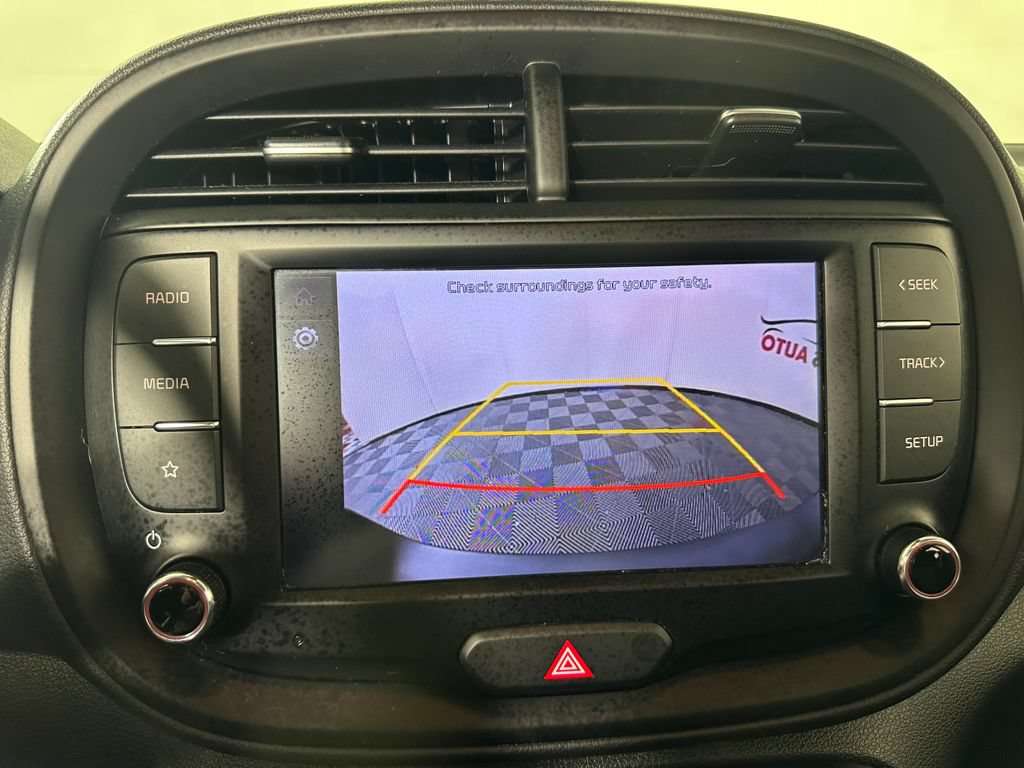 Used 2022 Kia Soul LX w/ Technology Package FWD image 23