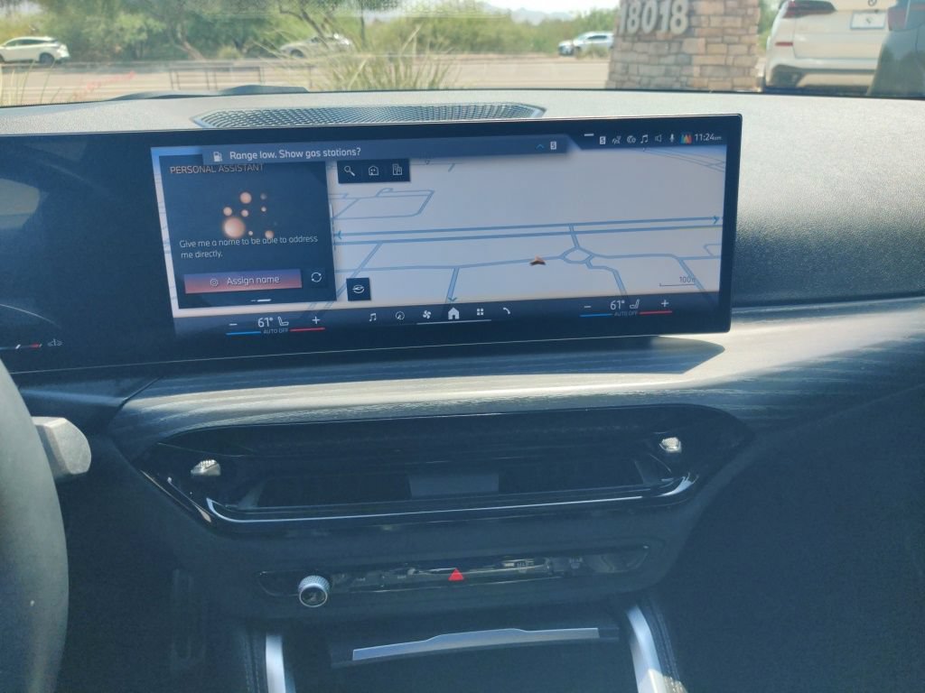 Certified 2025 BMW 230i Coupe w/ M Sport Package RWD image 10