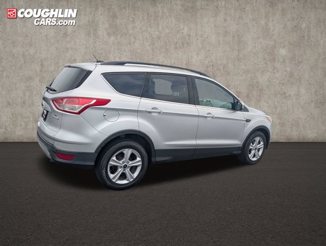 Used 2016 Ford Escape SE w/ SE Leather Comfort Package FWD image 9
