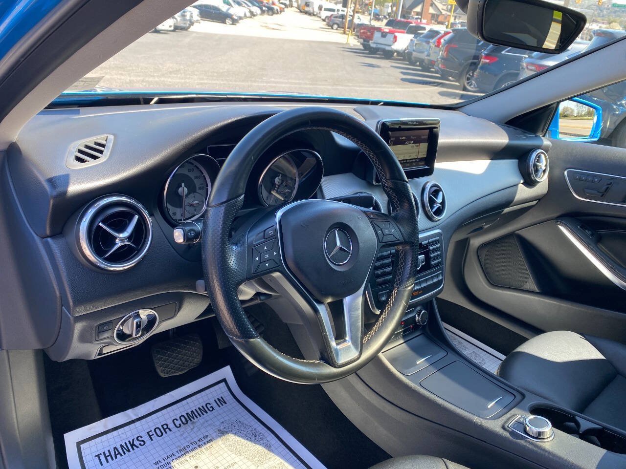 Used 2015 Mercedes-Benz GLA 250 4MATIC image 10