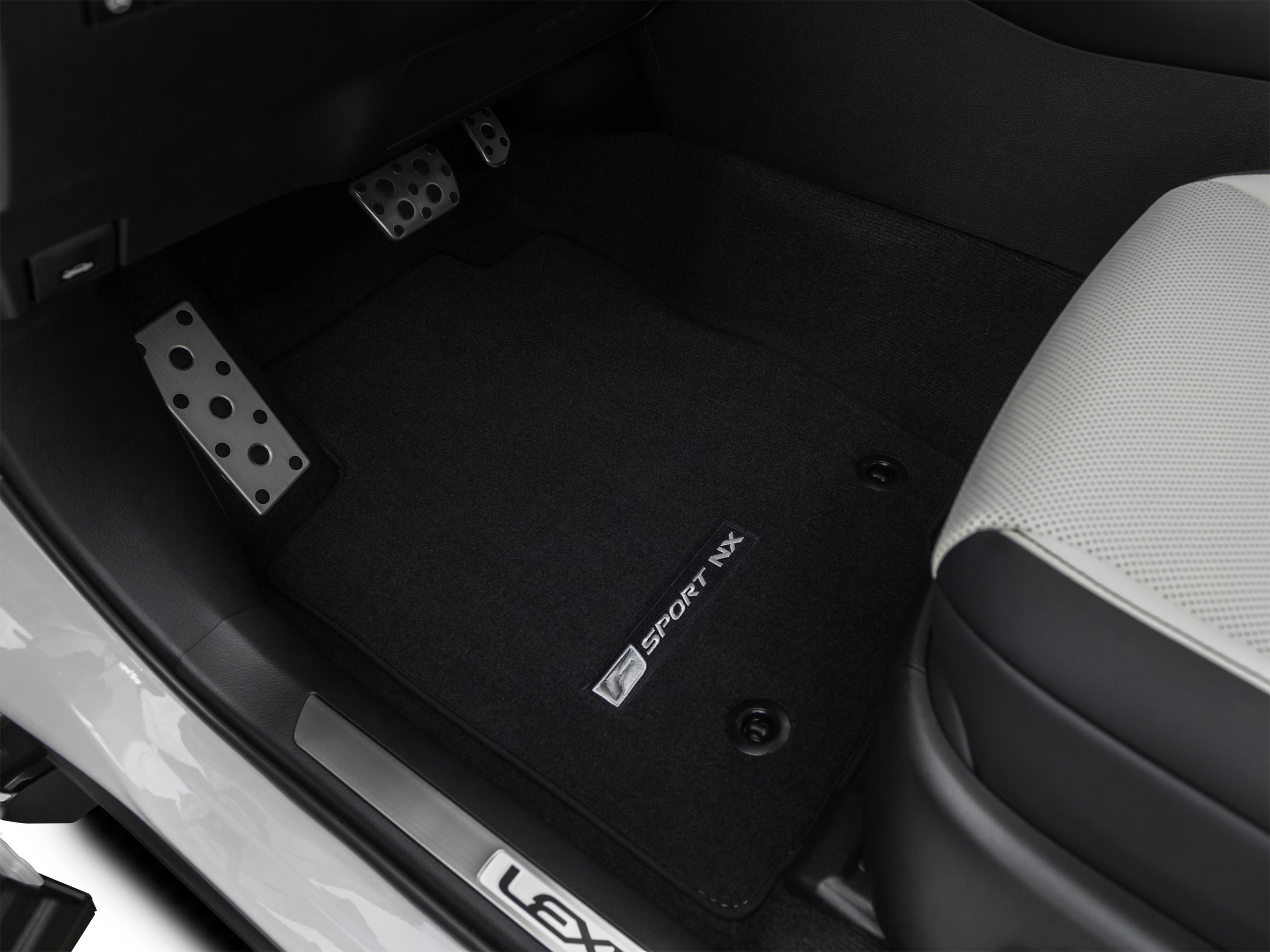 Used 2021 Lexus NX 300 F Sport w/ F Sport Premium Package FWD image 39