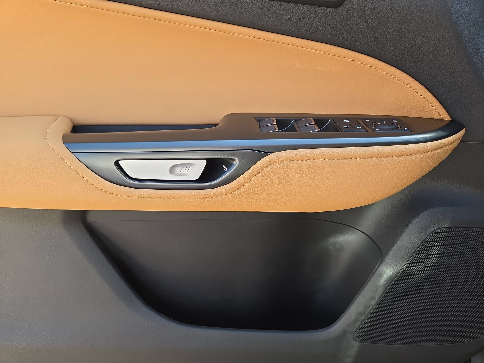 New 2026 Lexus NX 350h AWD w/ Accessory Package (2T) image 15