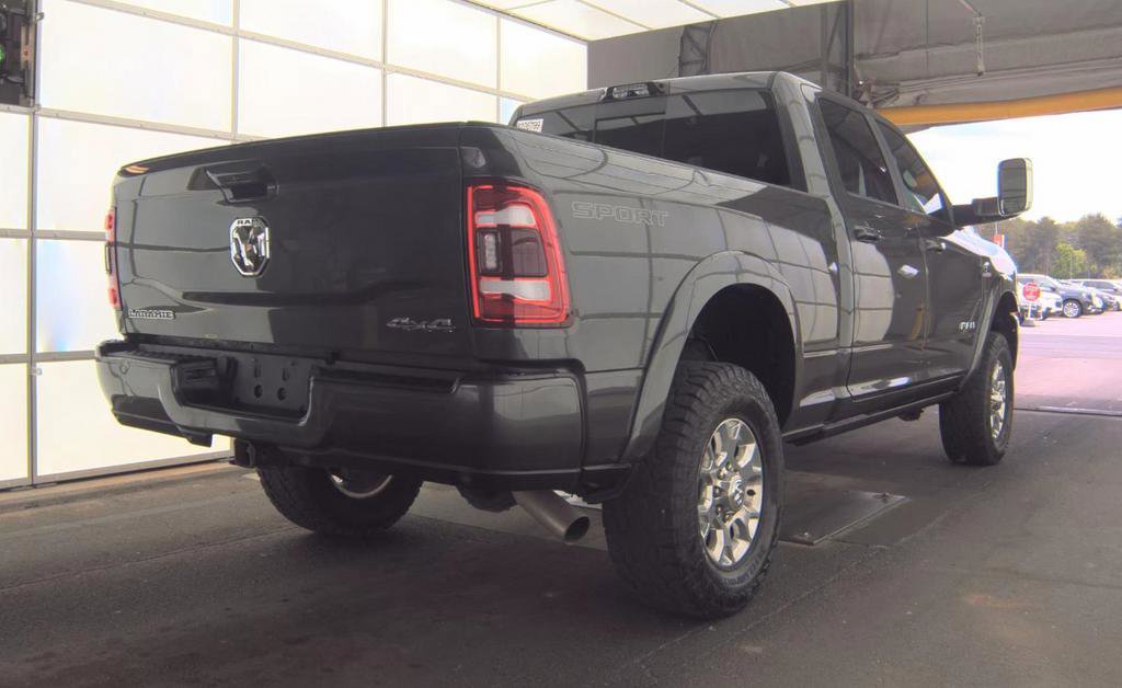 Used 2022 RAM 2500 Laramie AWD/4WD image 7