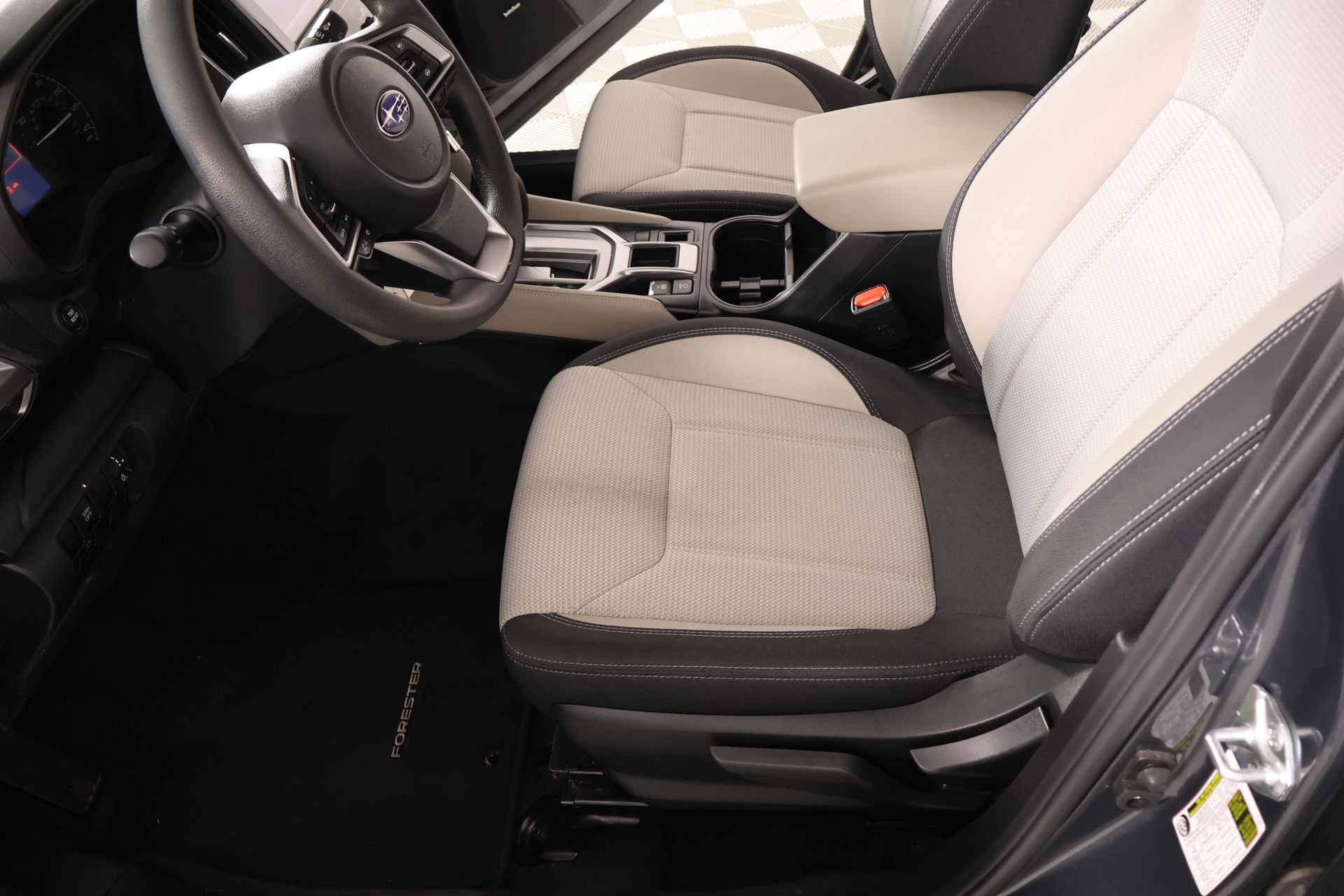 Used 2024 Subaru Forester AWD/4WD image 10