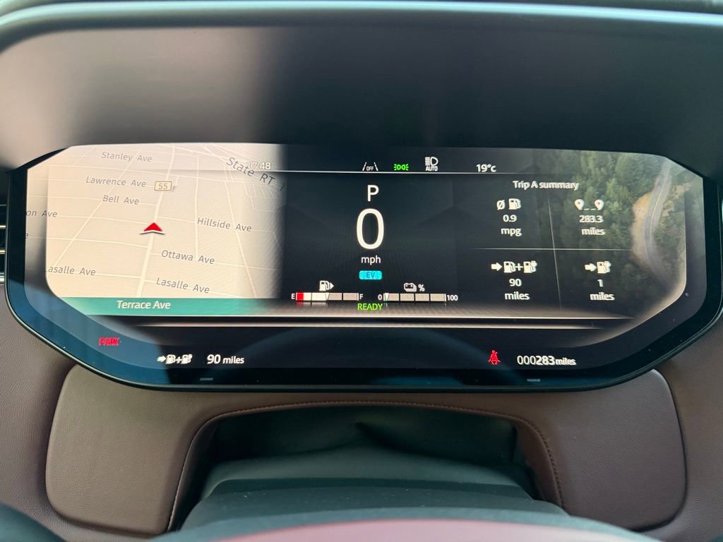 Used 2024 Land Rover Range Rover Sport Autobiography image 27