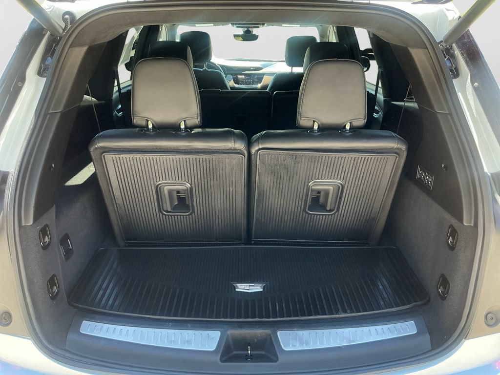 Used 2025 Cadillac XT6 Premium Luxury w/ Platinum Package AWD/4WD image 17