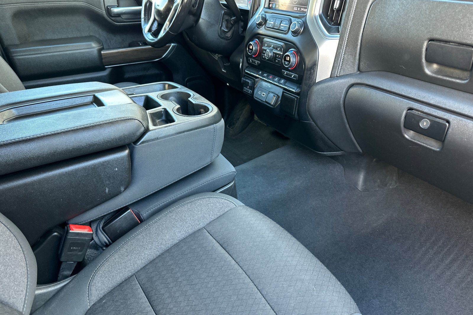 Used 2020 Chevrolet Silverado 1500 RST w/ All-Star Edition AWD/4WD image 18