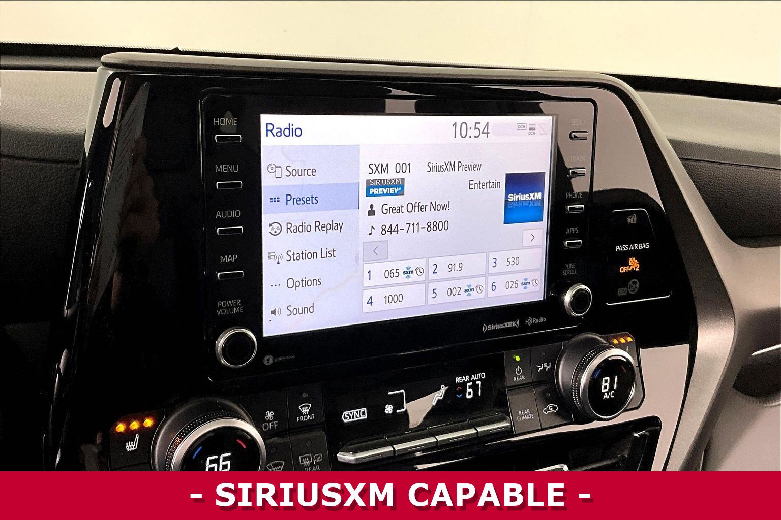 Used 2020 Toyota Highlander XLE image 37